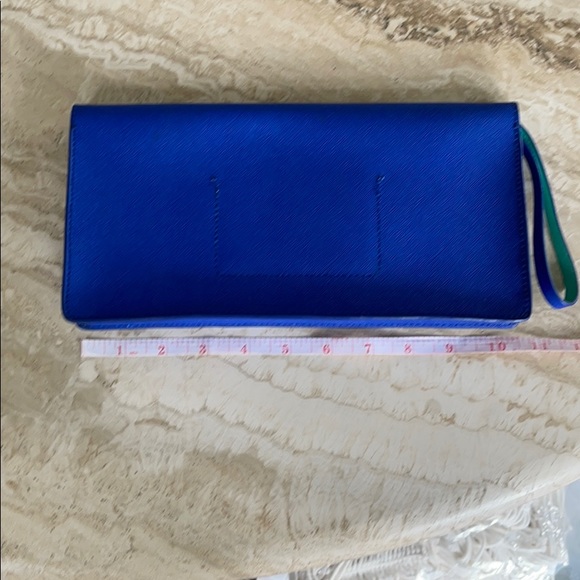 Kate spade wristlet - Picture 2 of 7